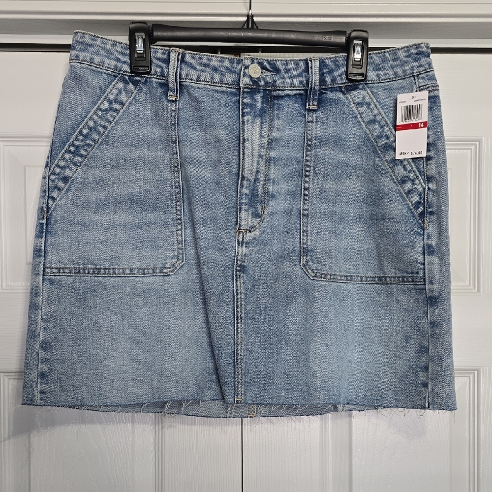 🆕️ Edited By Remi Bader Denim Skirt